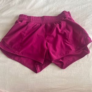 Lululemon hotty hot short
